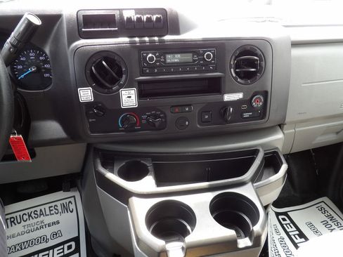 Used 2021 Ford E-350 and Econoline 350 Super Duty RWD image 20