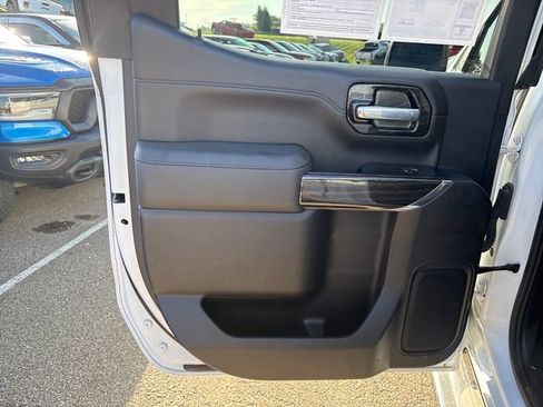 Used 2021 Chevrolet Silverado 1500 LTZ AWD/4WD image 18
