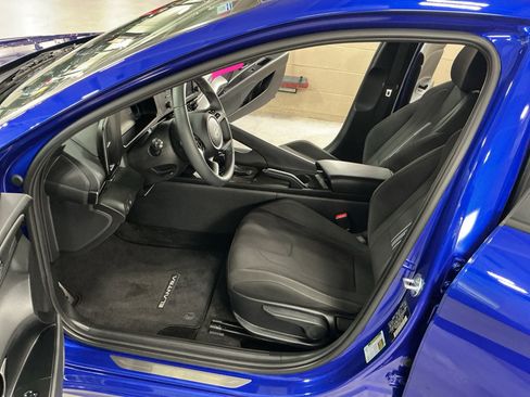 Certified 2026 Hyundai Elantra Sport FWD image 11