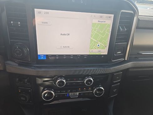 Used 2025 Ford F350 Platinum image 22