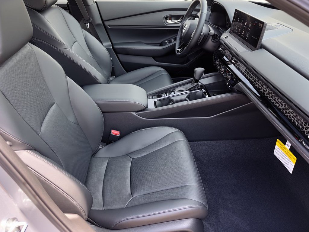 New 2026 Honda Accord Sport image 30