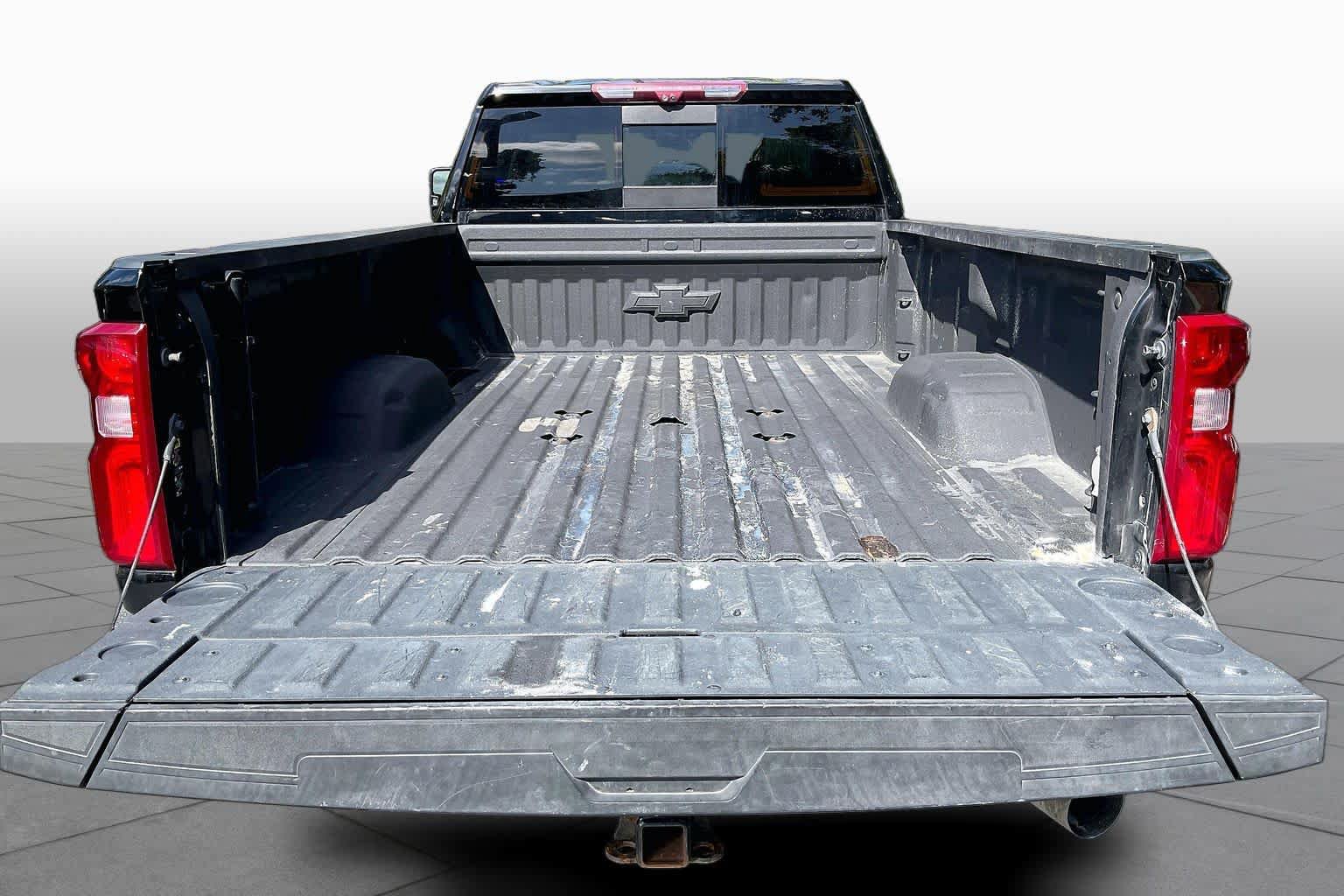 Used 2024 Chevrolet Silverado 3500 LTZ w/ LTZ Plus Package AWD/4WD image 34