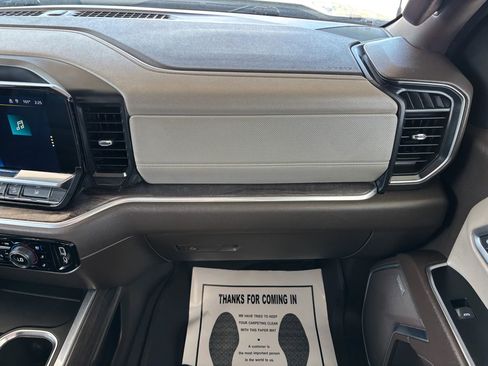 Used 2022 Chevrolet Silverado 1500 LTZ w/ LTZ Convenience Package II image 20