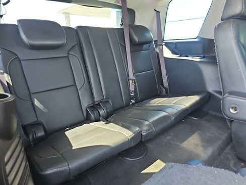 Used 2015 Chevrolet Tahoe LTZ AWD/4WD image 12