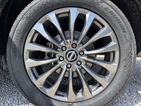 Used 2023 Nissan Armada Platinum w/ Captain's Chairs Package AWD/4WD image 28