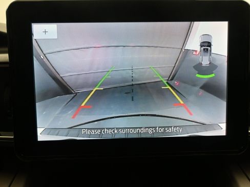 Used 2020 Ford Explorer XLT w/ Equipment Group 202A image 16