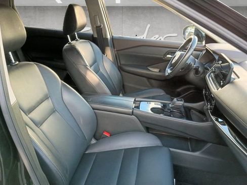 Used 2023 Nissan Rogue SL w/ SL Premium Package FWD image 24