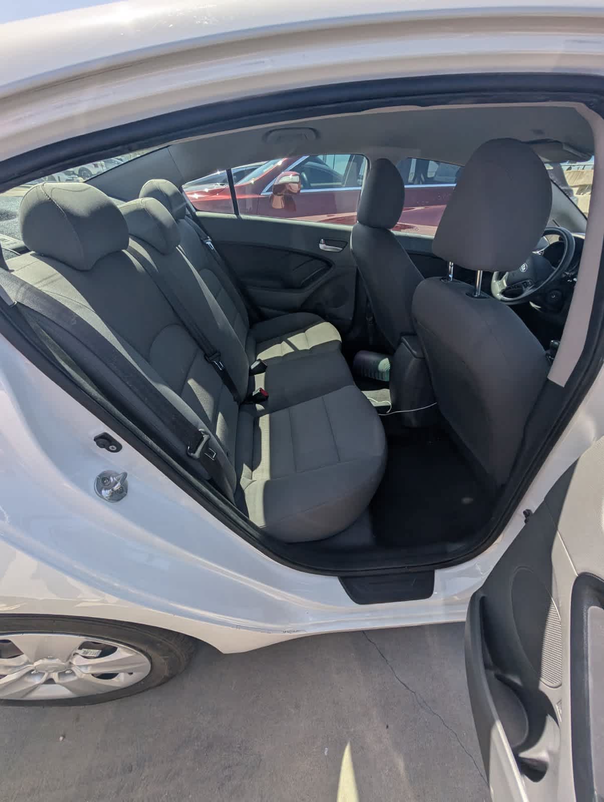 Used 2017 Kia Forte LX FWD image 6