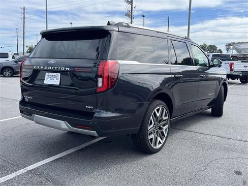New 2025 Ford Expedition Max Platinum w/ Platinum Ultimate Package image 25