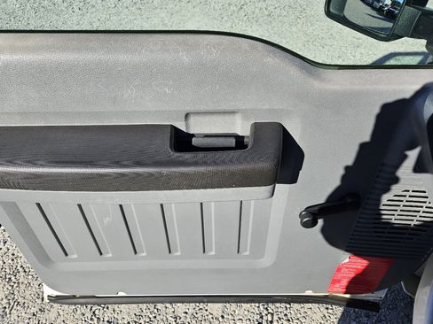 Used 2015 Ford F350 XL image 20