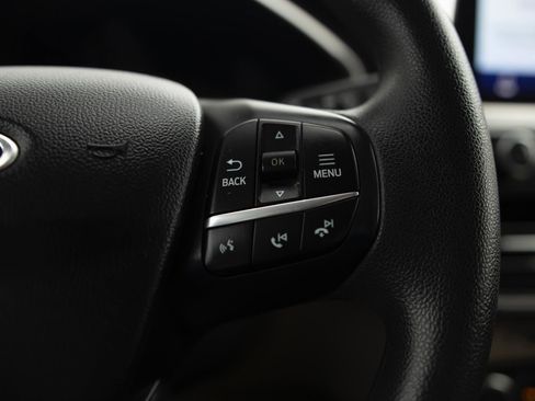 Used 2020 Ford Escape SE image 7