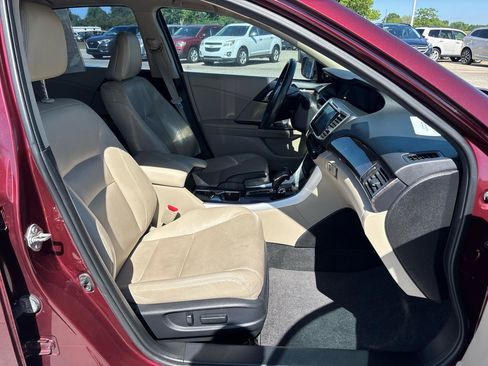 Used 2016 Honda Accord EX-L image 26