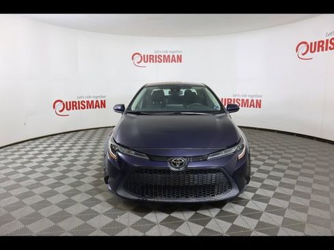 Used 2021 Toyota Corolla LE image 11