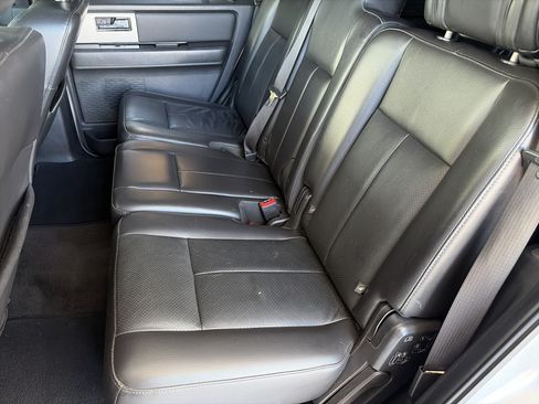 Used 2014 Ford Expedition Limited AWD/4WD image 12