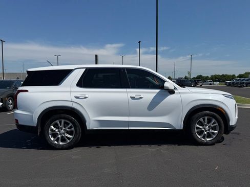 Used 2021 Hyundai Palisade SE w/ Cargo Package FWD image 4