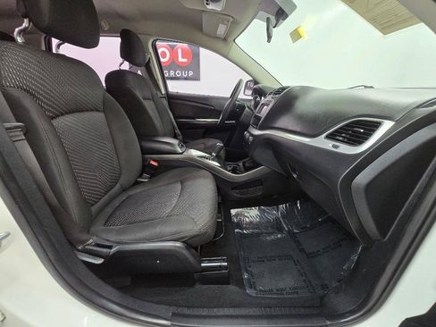 Used 2014 Dodge Journey American Value Package w/ Flexible Seating Group FWD image 18