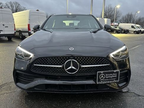 Used 2025 Mercedes-Benz C 300 4MATIC Sedan image 2