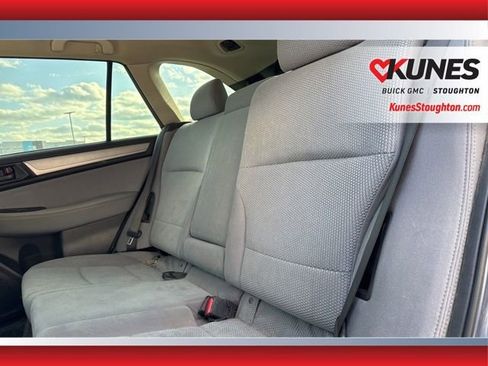 Used 2018 Subaru Outback 2.5i AWD/4WD image 14