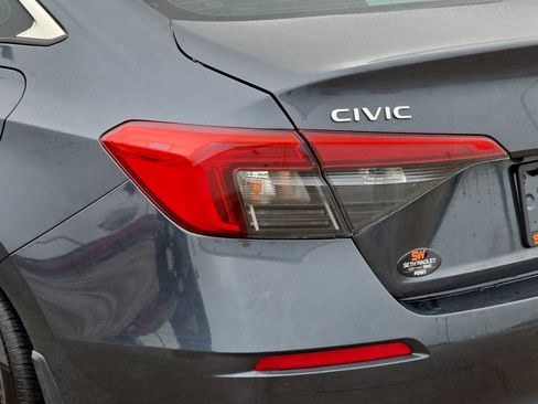 Used 2023 Honda Civic LX image 32