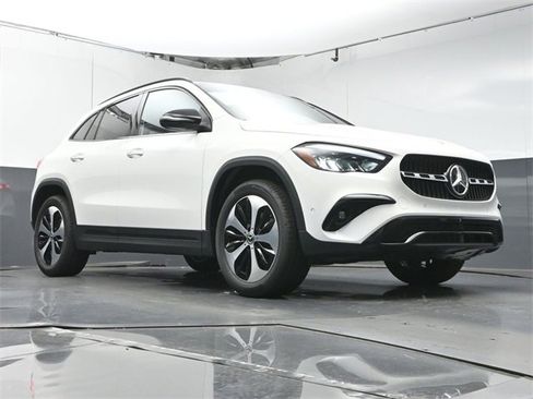 New 2026 Mercedes-Benz GLA 250 image 34