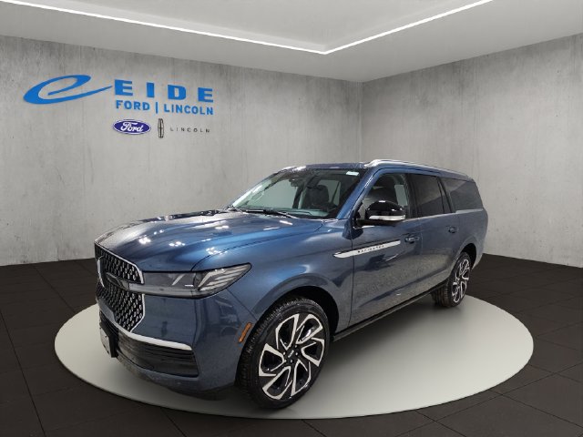 New 2027 Lincoln Navigator L Reserve AWD/4WD image 2