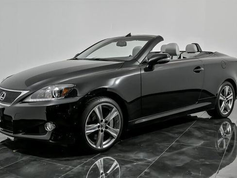 Used 2012 Lexus IS 350C image 5