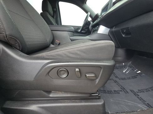 Used 2023 Chevrolet Tahoe LS image 16