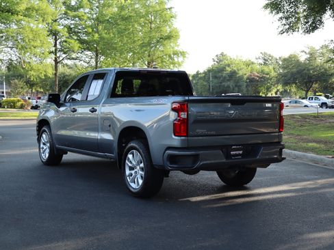 Used 2022 Chevrolet Silverado 1500 Custom w/ Safety Confidence Package AWD/4WD image 7