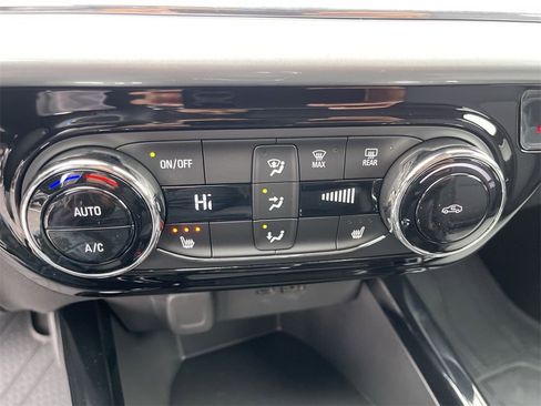 New 2026 Chevrolet Trax LT w/ Driver Confidence Package image 18