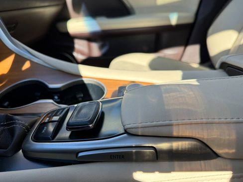 Used 2017 Lexus RX 350 AWD w/ Premium Package image 29