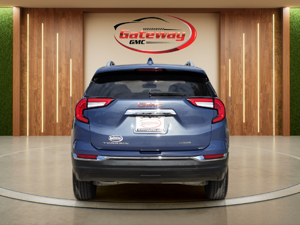 Used 2024 GMC Terrain SLT AWD/4WD image 6