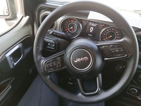 Used 2021 Jeep Wrangler Unlimited Sport AWD/4WD image 14