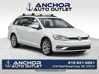 Used 2019 Volkswagen Golf SE