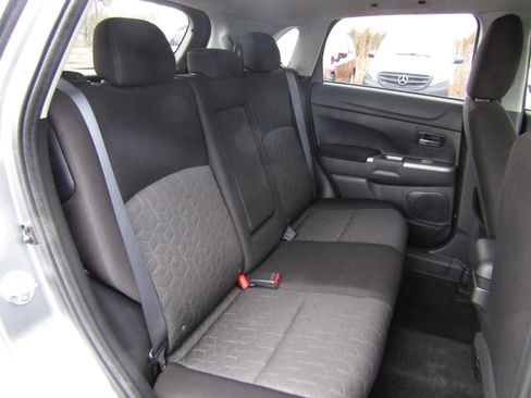 Used 2020 Mitsubishi Outlander Sport SE image 24