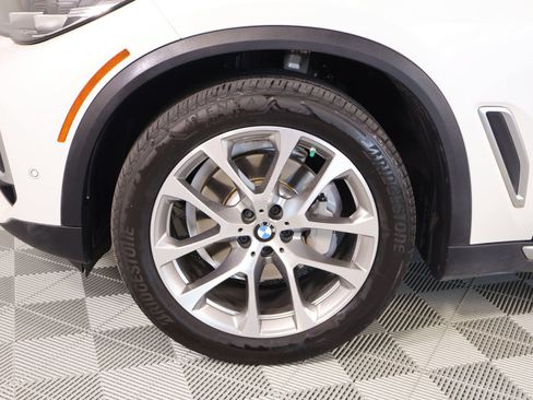 Used 2021 BMW X5 sDrive40i w/ Convenience Package RWD image 9