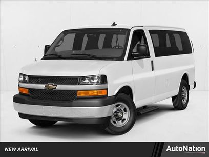 Used 2018 Chevrolet Express 2500 LT w/ LT Preferred Equipment Group