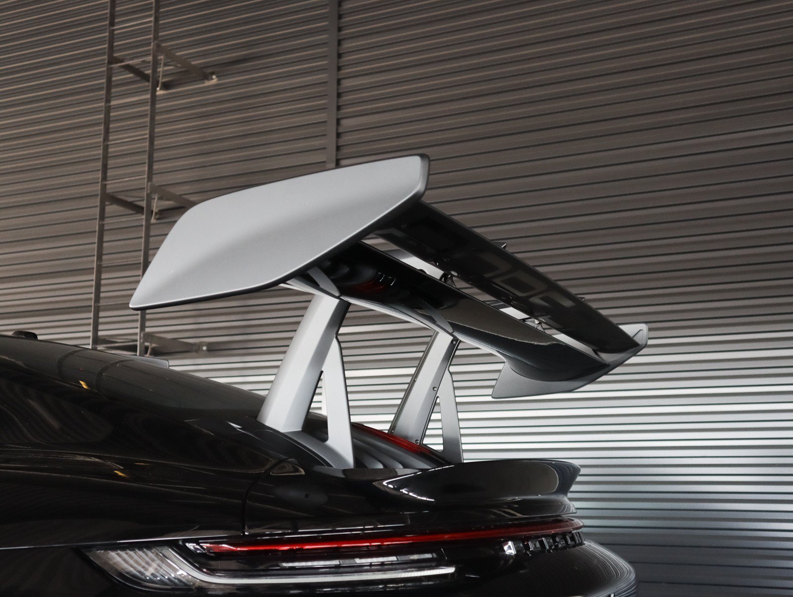Certified 2024 Porsche 911 GT3 RS RWD image 31