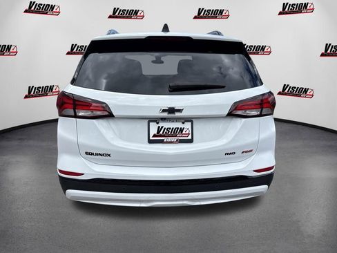 Used 2024 Chevrolet Equinox RS w/ RS Leather Package AWD/4WD image 3