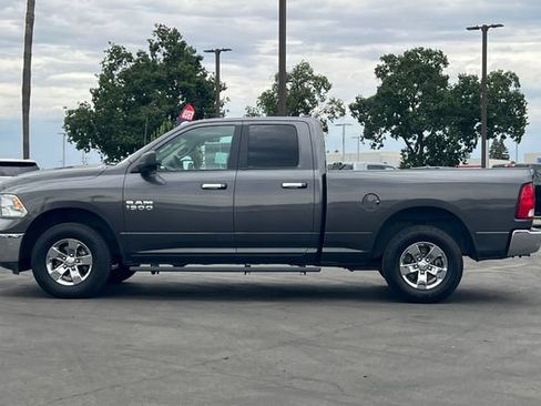 Used 2017 RAM 1500 Classic SLT RWD image 7
