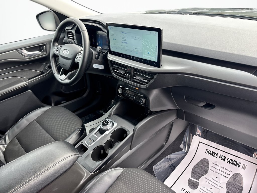 Used 2025 Ford Escape SE FWD image 14