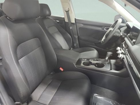 Used 2022 Honda Civic LX image 9