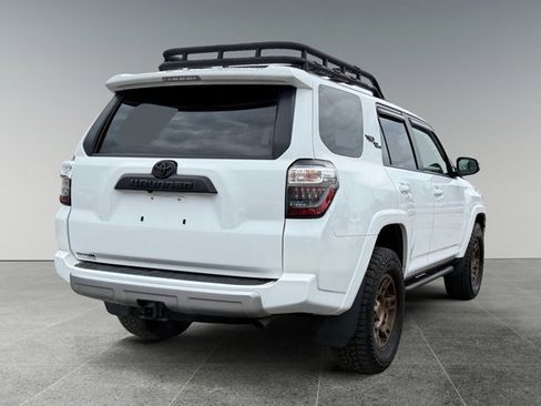 Used 2024 Toyota 4Runner TRD Off-Road Premium image 5