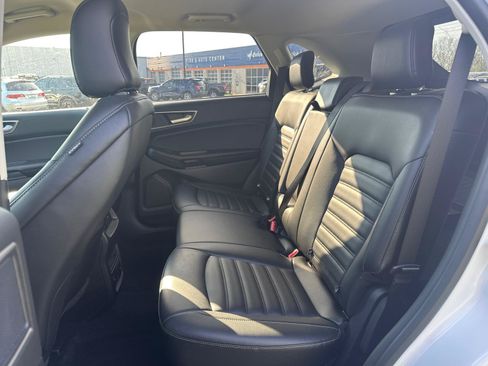 Used 2023 Ford Edge SEL w/ Convenience Package AWD/4WD image 7