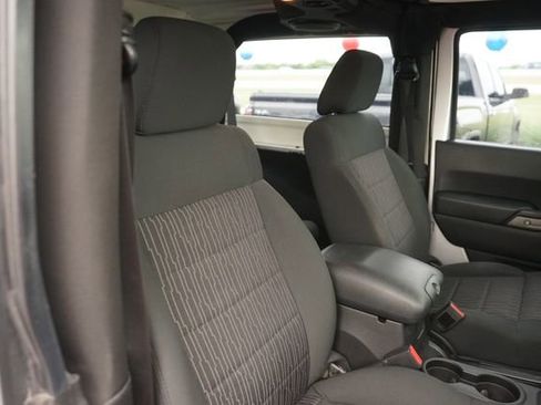 Used 2012 Jeep Wrangler Sport AWD/4WD image 15