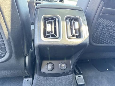 Used 2022 Kia Sorento X-Line EX image 16