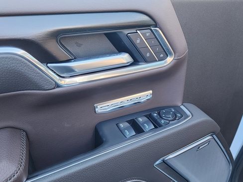 New 2026 GMC Sierra 1500 Denali w/ Denali Reserve Package image 14