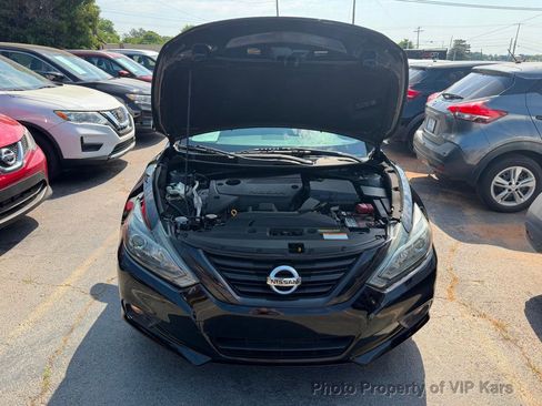 Used 2018 Nissan Altima 2.5 SR w/ SR Midnight Edition FWD image 21