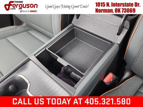 New 2026 GMC Acadia AT4 w/ Luxury Package AWD/4WD image 35