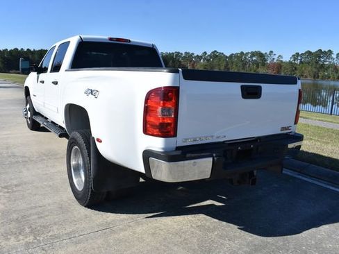 Used 2014 GMC Sierra 3500 SLE w/ SLE Preferred Package image 8