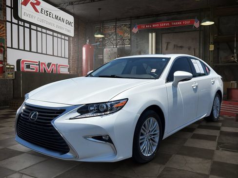 Used 2017 Lexus ES 350 FWD image 1